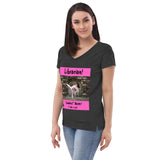 "Woman Tsundoku" v-neck t-shirt